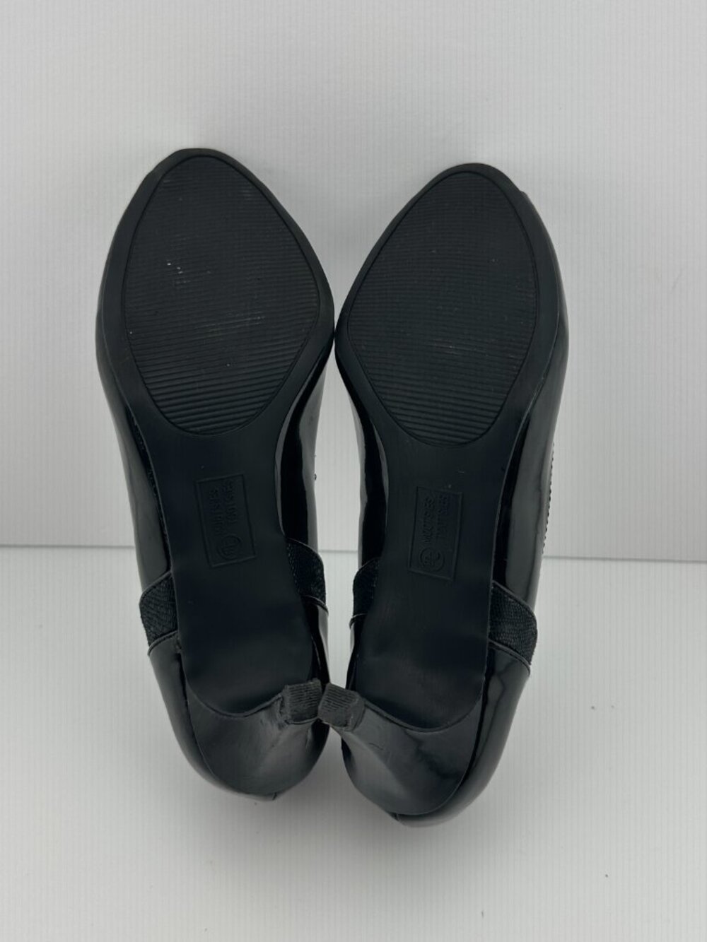 MOOTSIES TOOTSIES BLACK HIGH GLOSS PATENT PEEP-TOE KITTEN HEEL PUMPS SIZE 7M - Picture 10 of 12